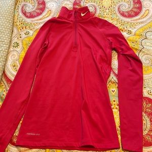 Nike Therma-fit pullover. Pink. Women’s Small. VVGUC